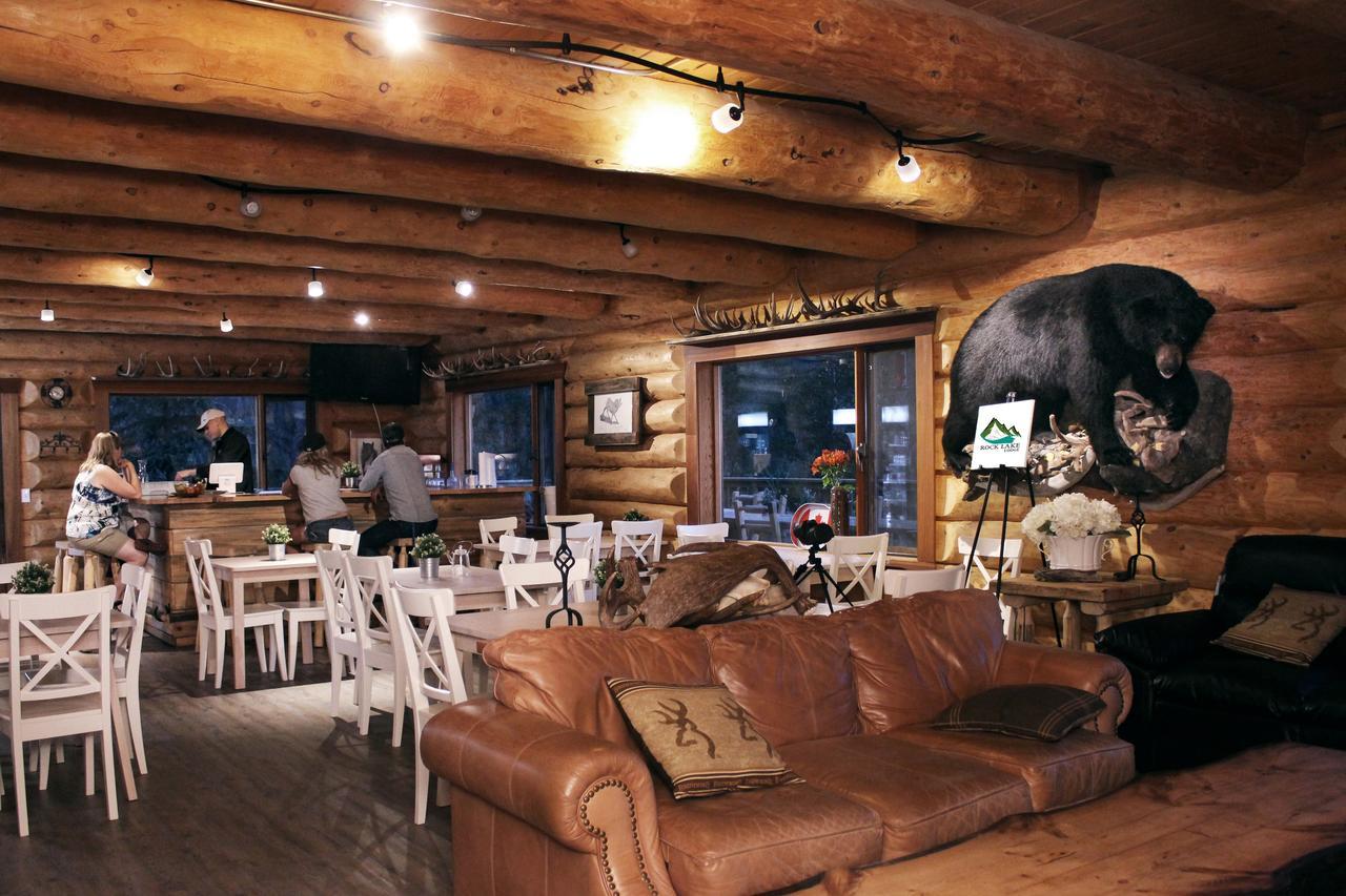 Rock Lake Lodge Rock Lake Lodge Provincial Park Екстер'єр фото
