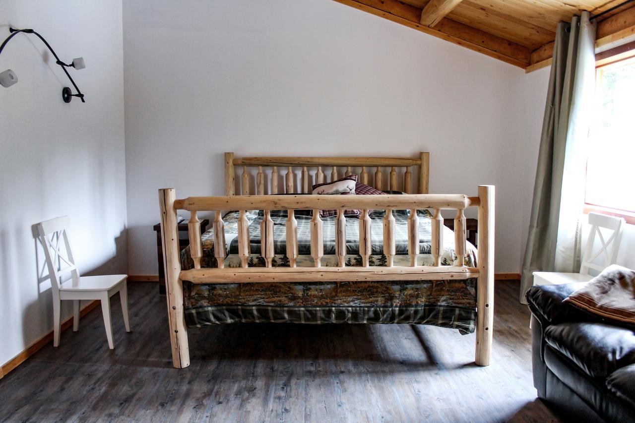 Rock Lake Lodge Rock Lake Lodge Provincial Park Екстер'єр фото